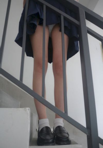 成人碰碰av_BD英语在线手机播放